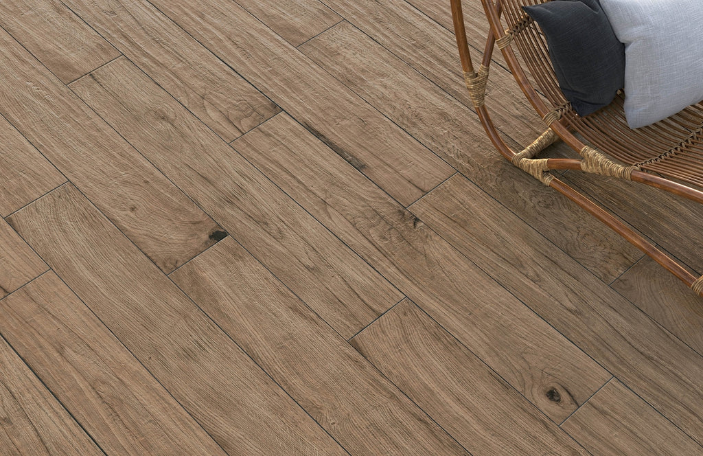 Albero Walnut — factory room scene